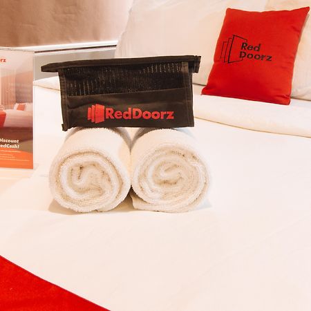 Reddoorz At Hotel Rosemarie Pasay Extérieur photo