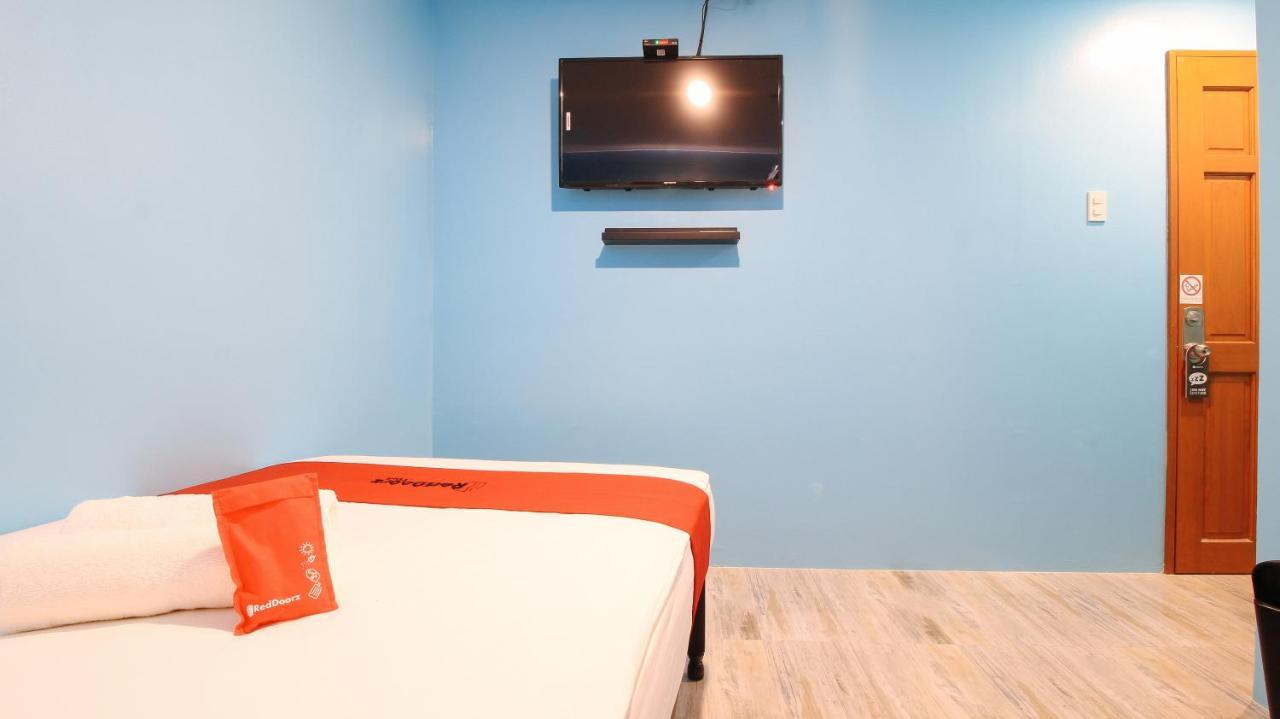Reddoorz At Hotel Rosemarie Pasay Extérieur photo