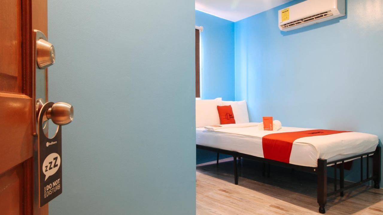 Reddoorz At Hotel Rosemarie Pasay Extérieur photo
