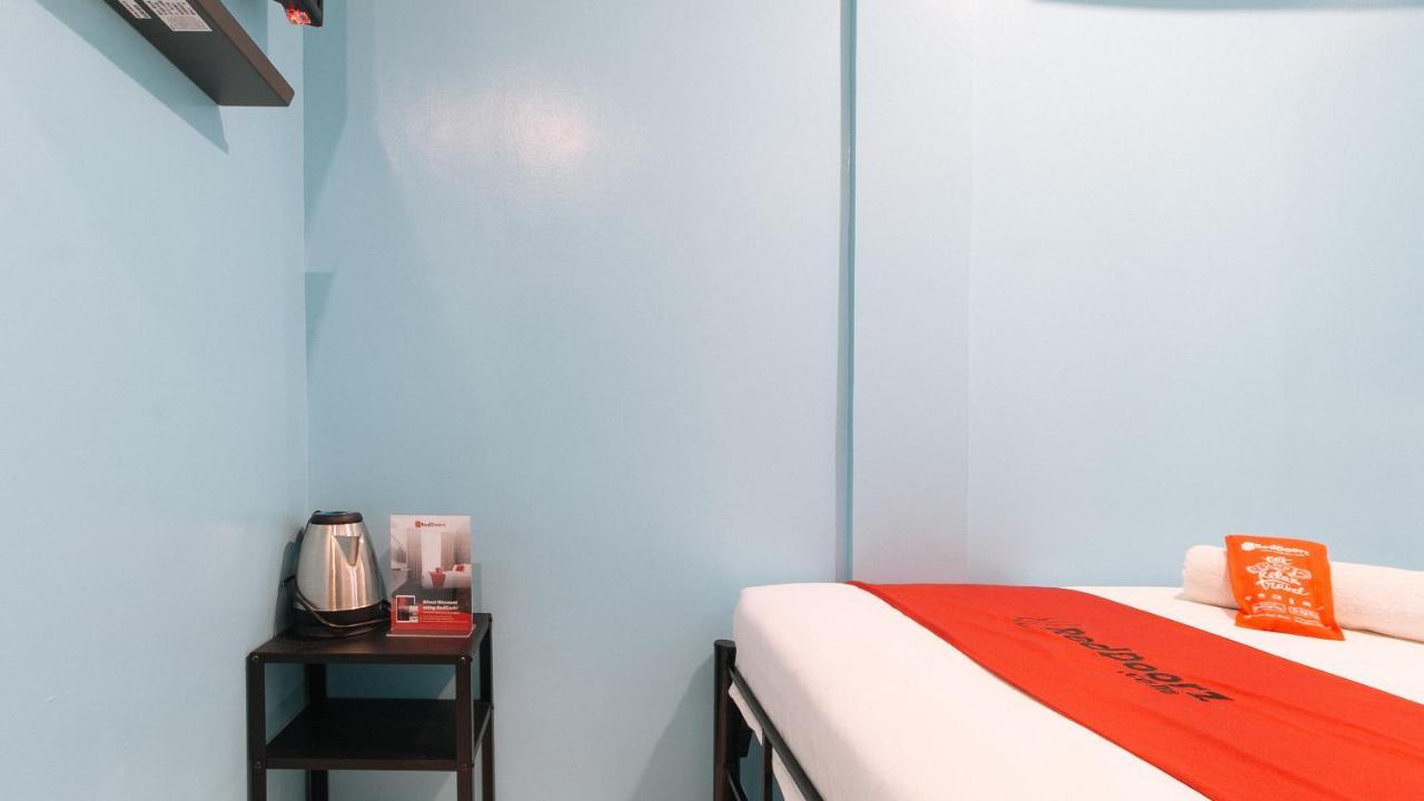Reddoorz At Hotel Rosemarie Pasay Extérieur photo
