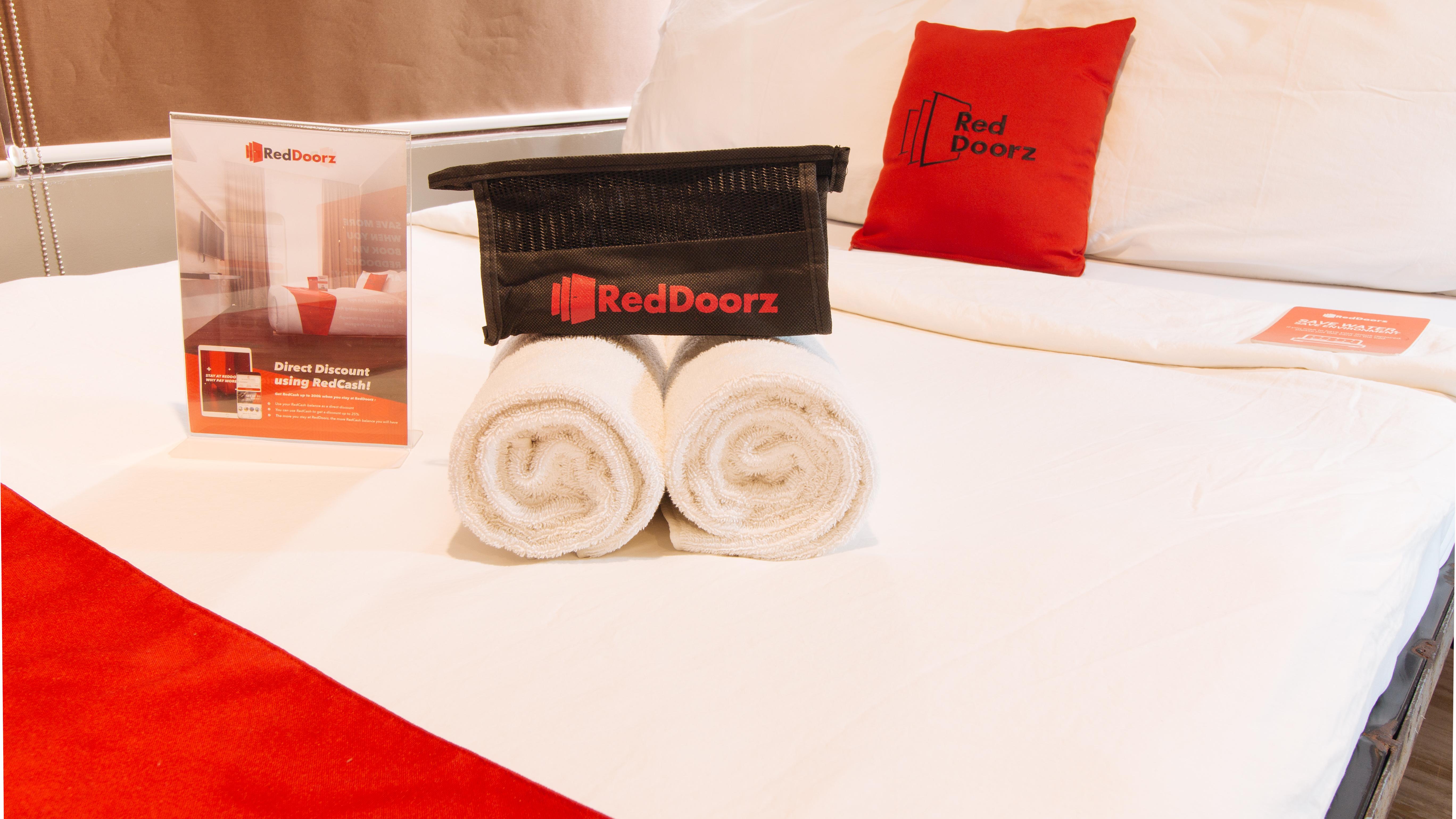 Reddoorz At Hotel Rosemarie Pasay Extérieur photo