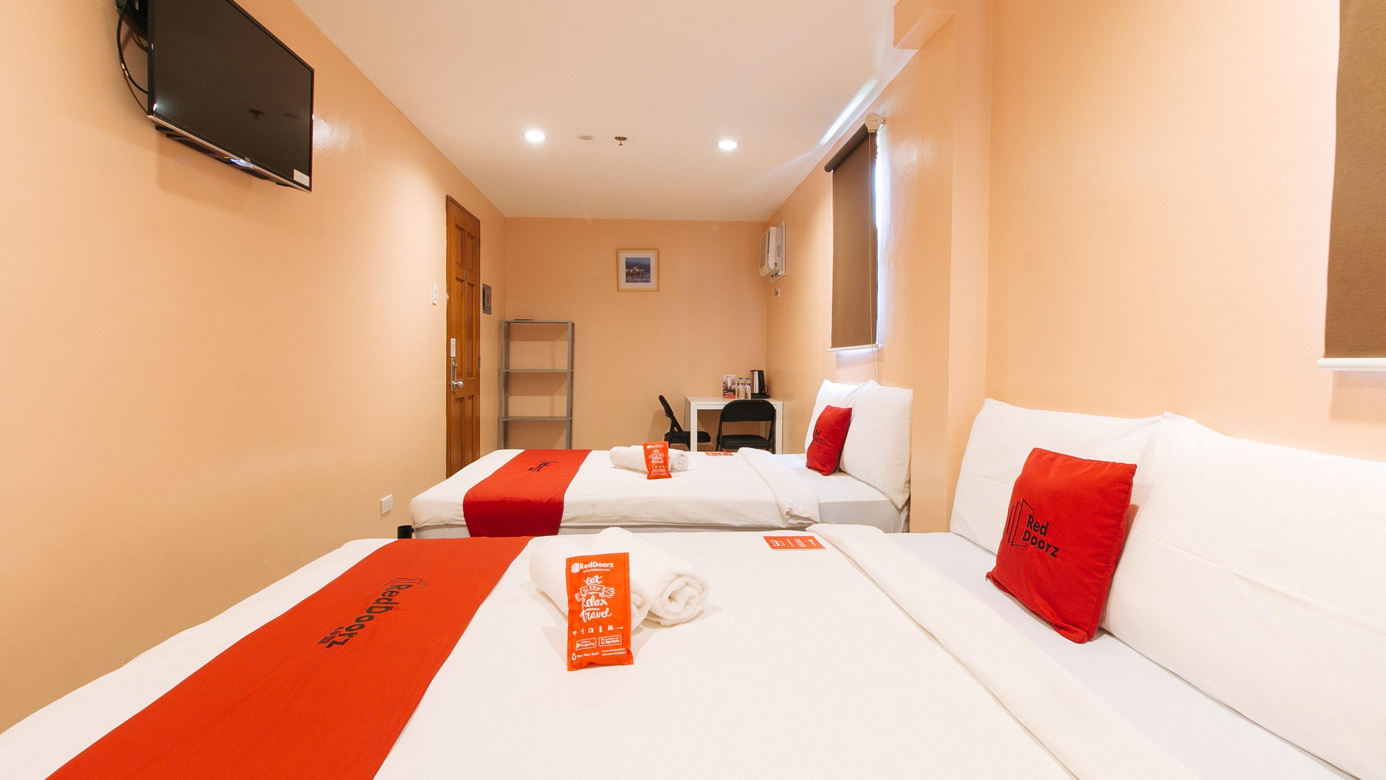 Reddoorz At Hotel Rosemarie Pasay Extérieur photo