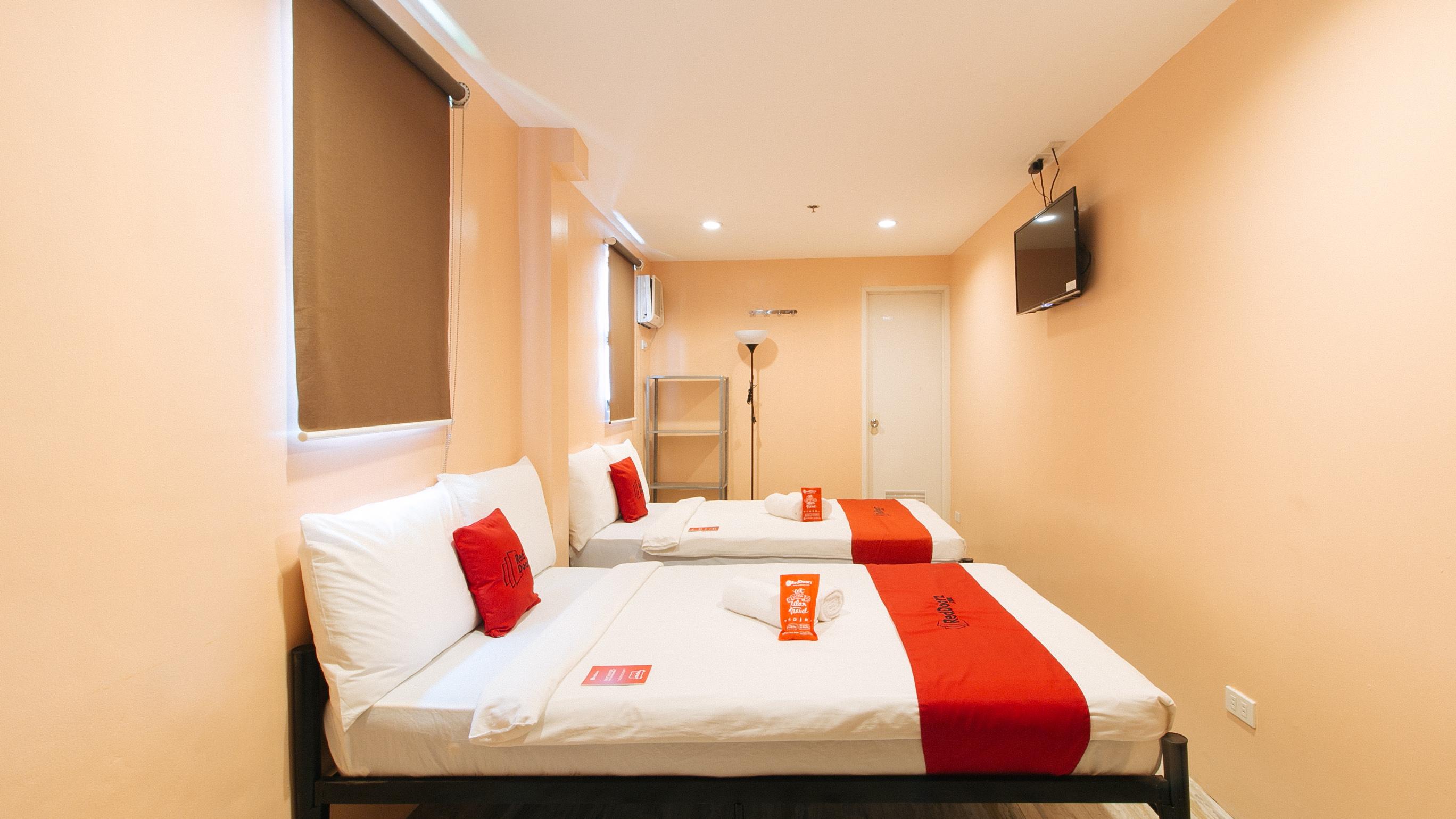 Reddoorz At Hotel Rosemarie Pasay Extérieur photo