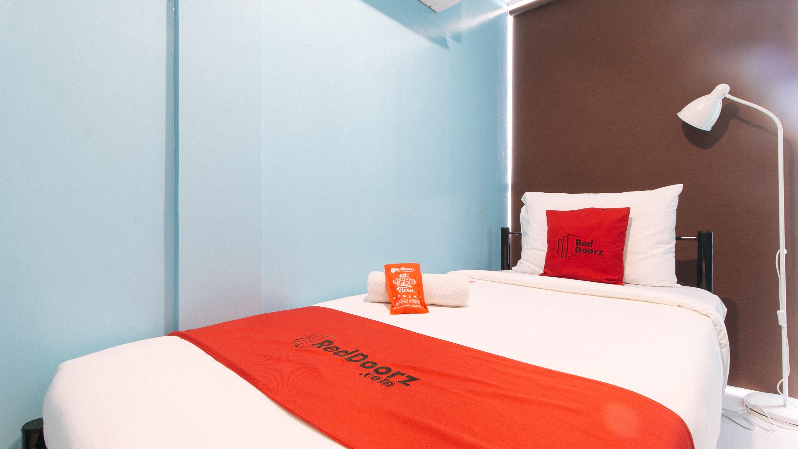 Reddoorz At Hotel Rosemarie Pasay Extérieur photo