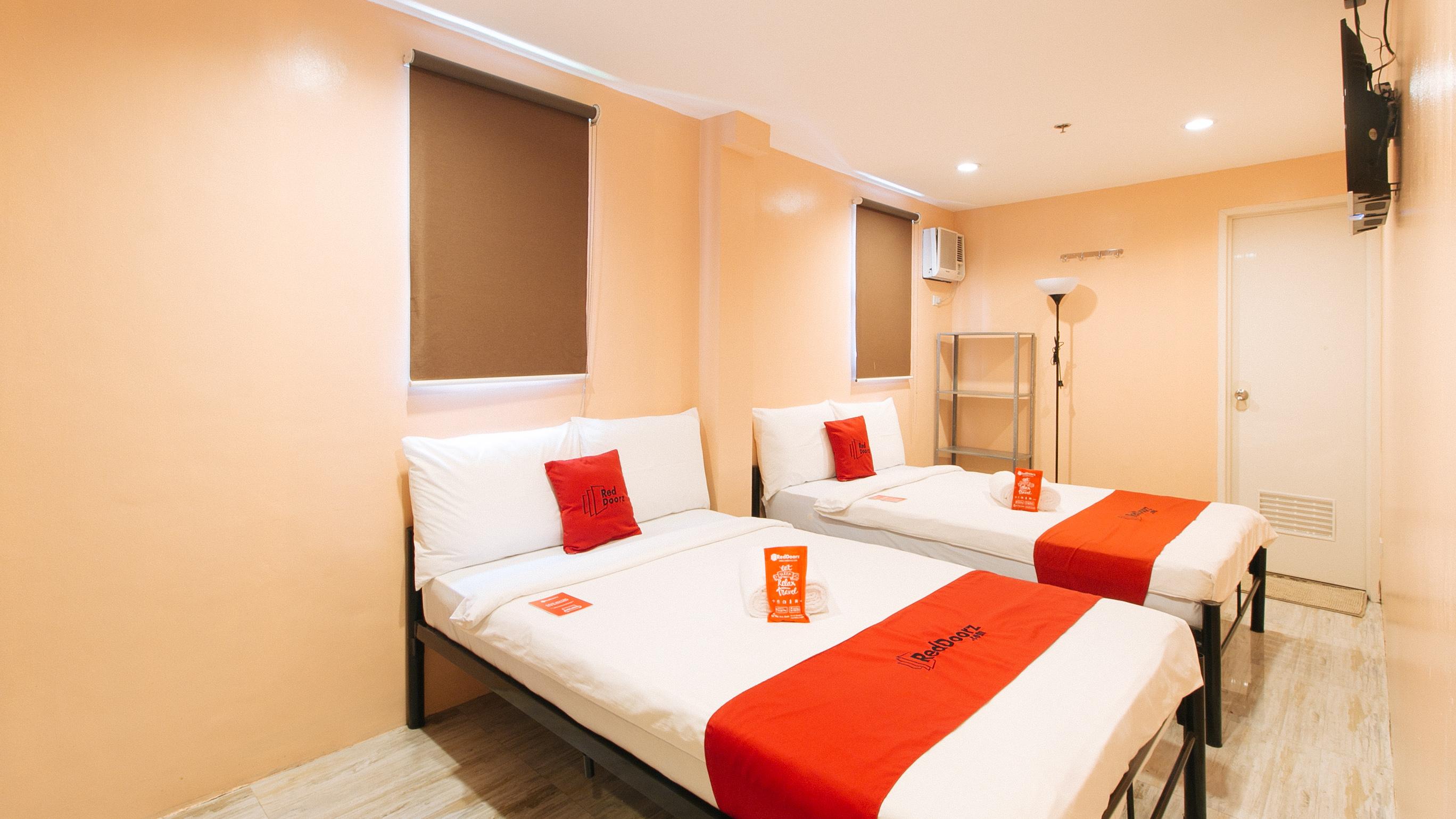 Reddoorz At Hotel Rosemarie Pasay Extérieur photo