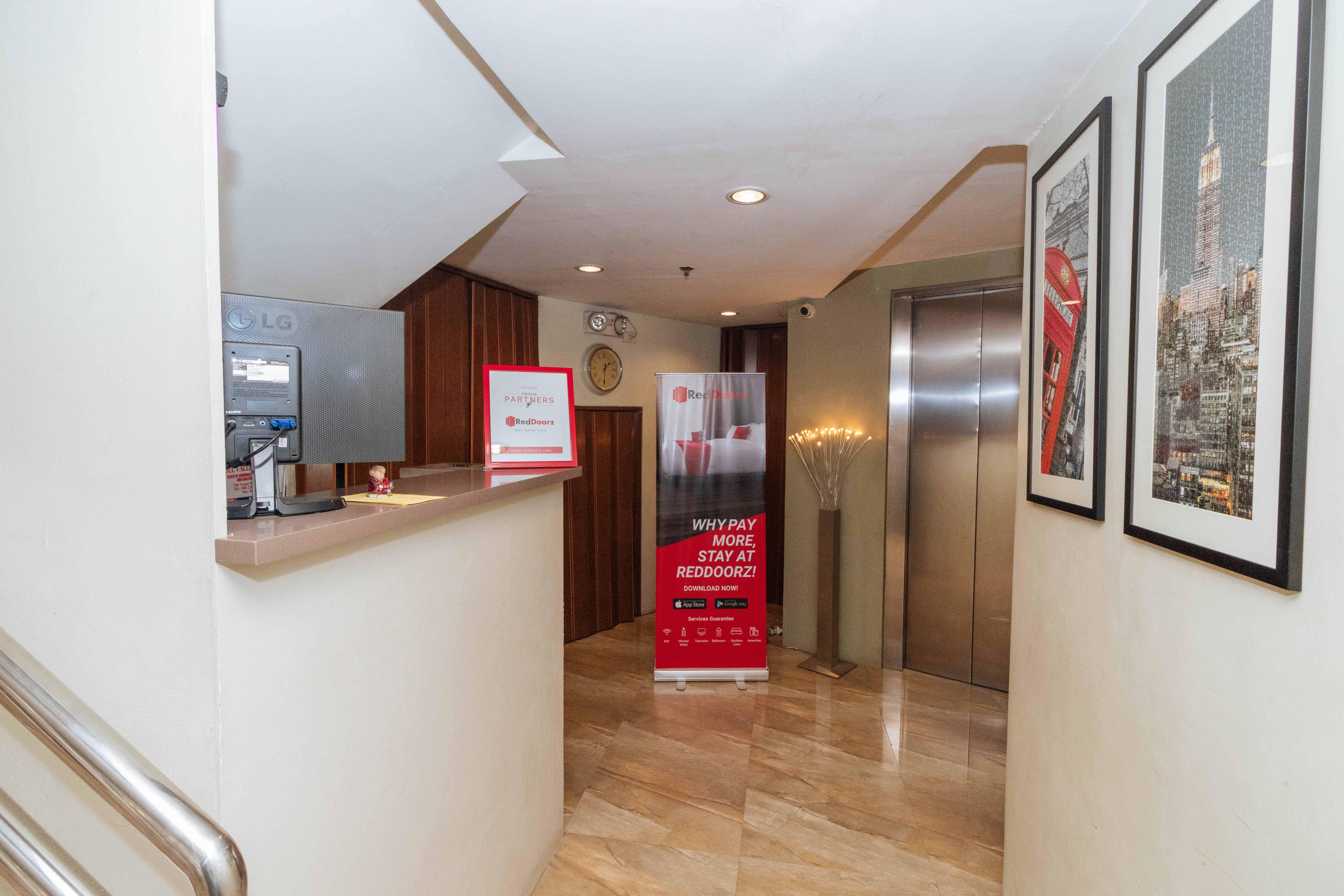 Reddoorz At Hotel Rosemarie Pasay Extérieur photo